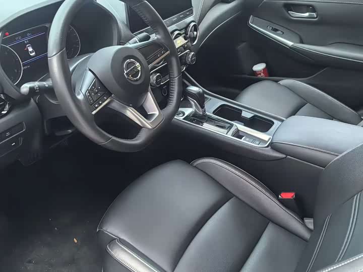 Фото 9 - Nissan Sylphy