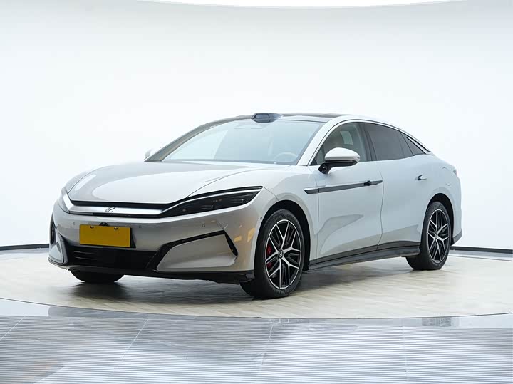 Фото 1 - BYD Han L