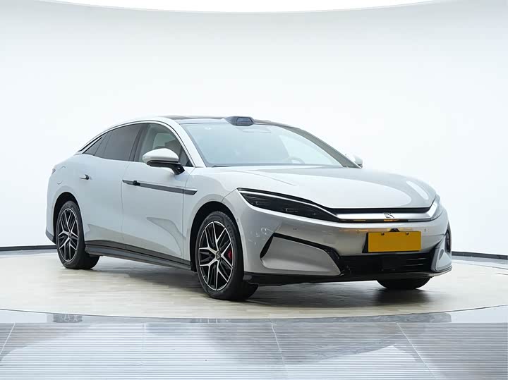 Фото 3 - BYD Han L