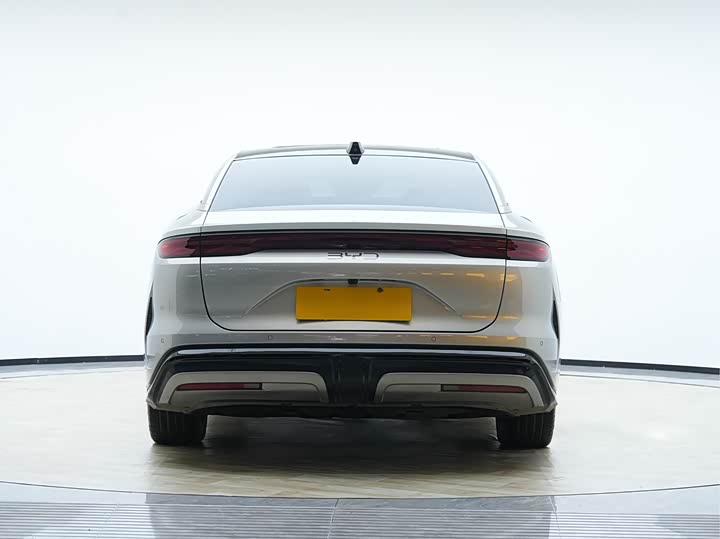 Фото 6 - BYD Han L