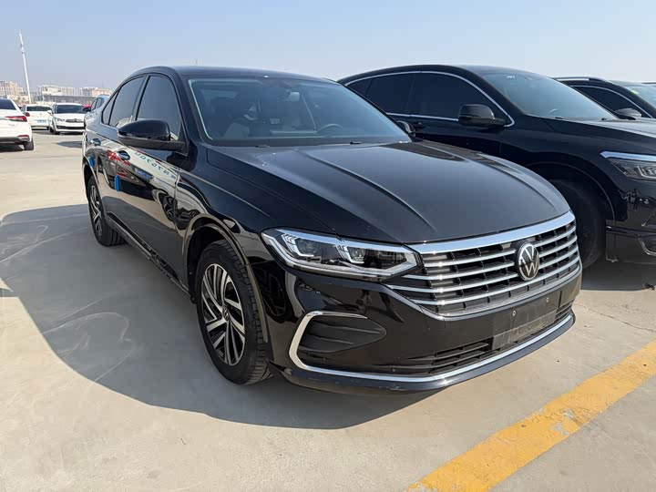 Фото 3 - Volkswagen Lavida