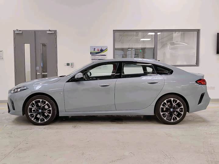 Фото 4 - BMW 2 Series