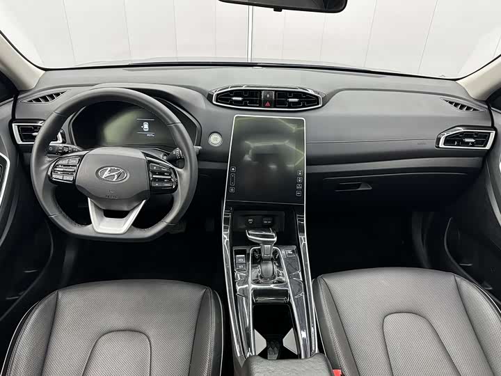 Фото 6 - Hyundai ix25 (Mufasa)