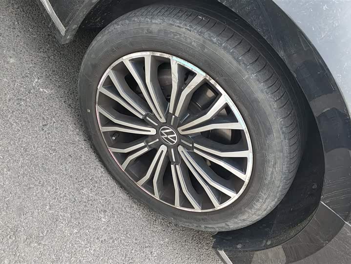 Фото 6 - Volkswagen Phideon