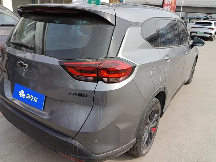 Фото 3 - Chevrolet Orlando