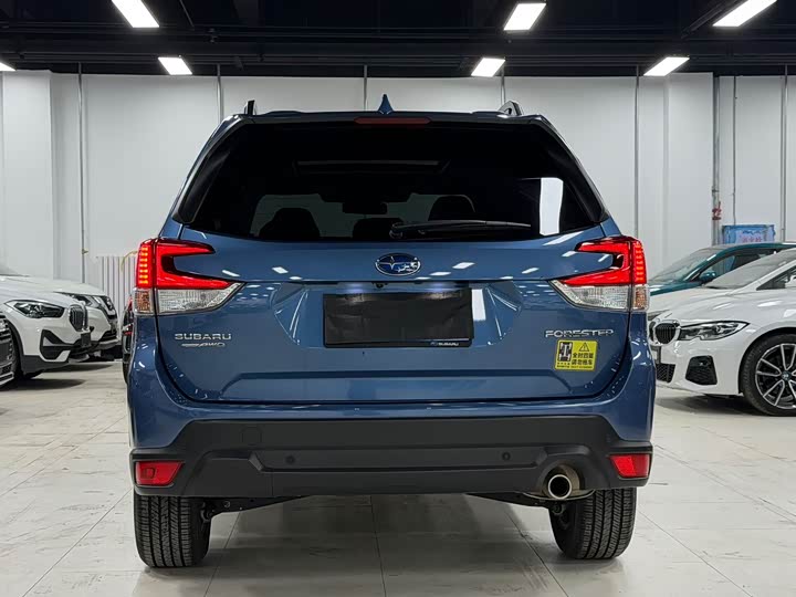 Photo 7 - Subaru Forester