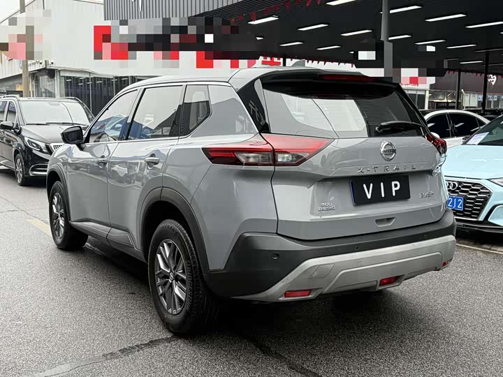 Фото 4 - Nissan X-Trail