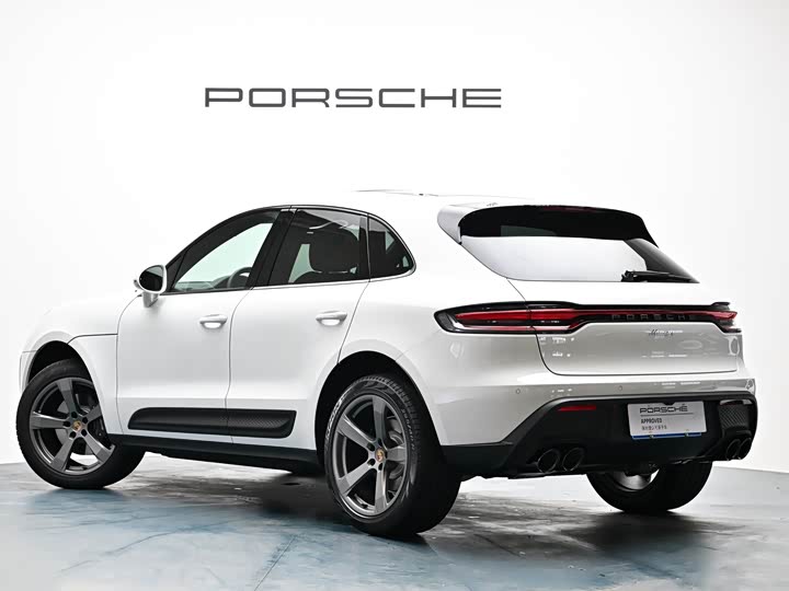 Фото 2 - Porsche Macan