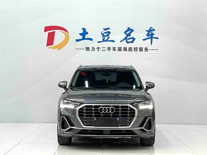 Фото 2 - Audi Q3
