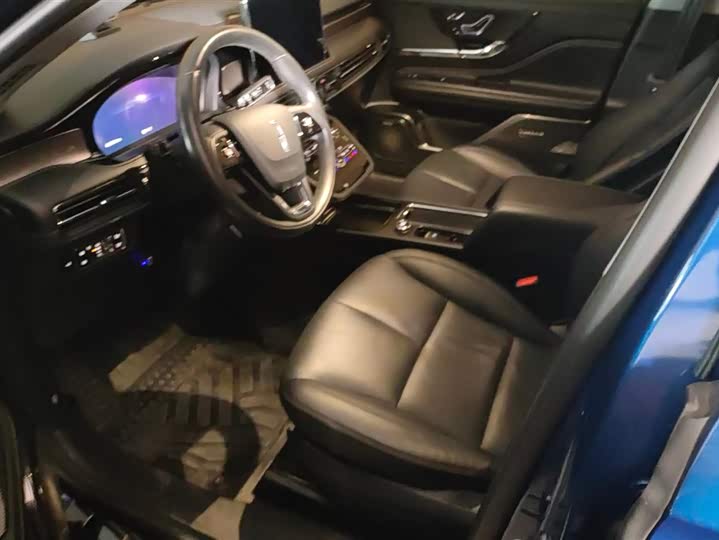 Фото 9 - Lincoln Corsair