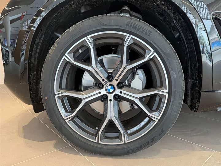 Фото 4 - BMW X5