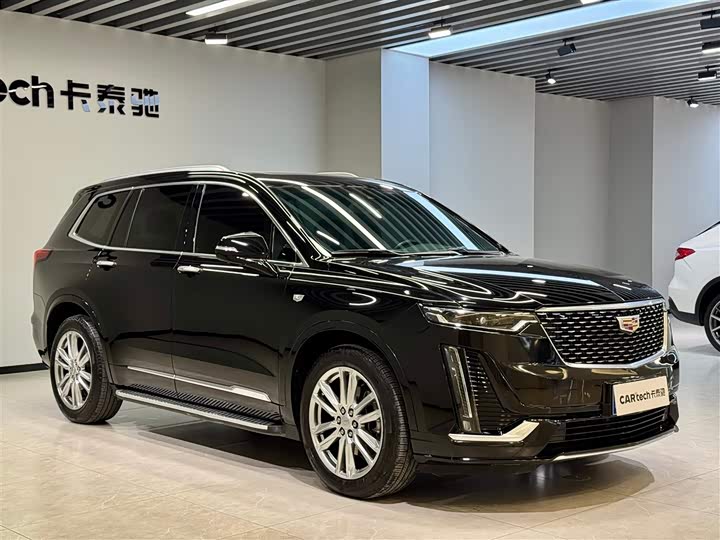 Фото 2 - Cadillac XT6