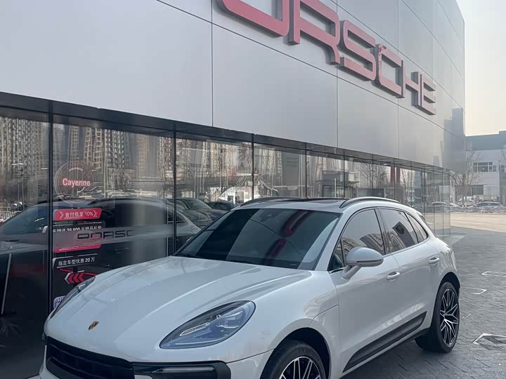 Фото 2 - Porsche Macan