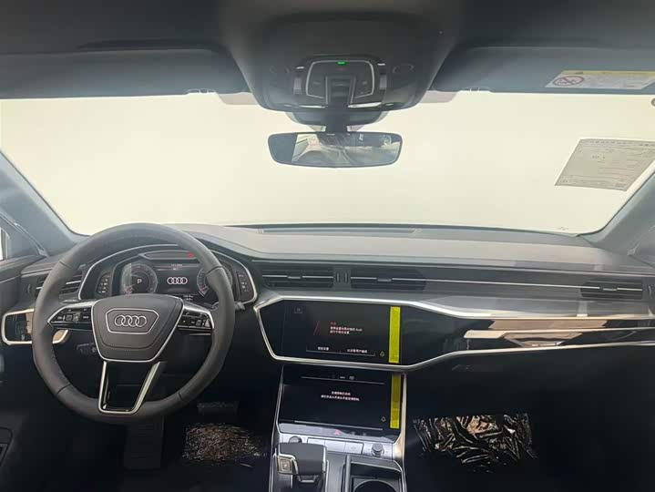 Фото 8 - Audi A6L