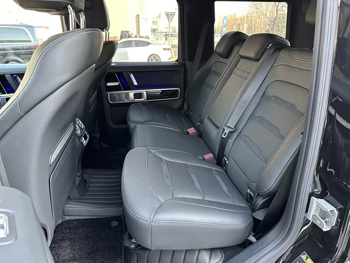 Фото 9 - Mercedes-Benz G-Class AMG