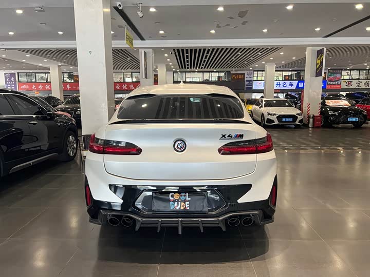 Фото 5 - BMW X4 M