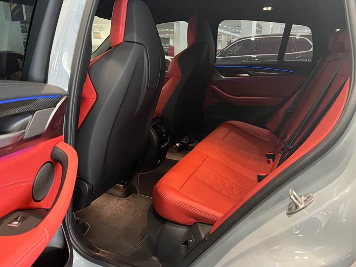 Фото 9 - BMW X4 M