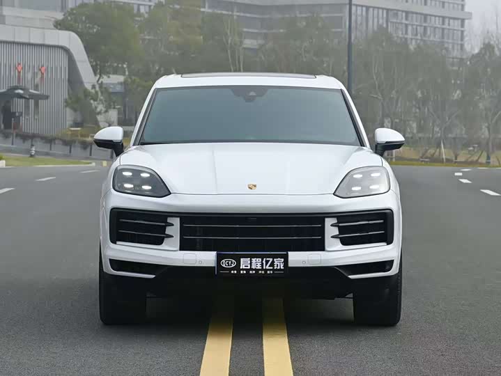 Фото 2 - Porsche Cayenne