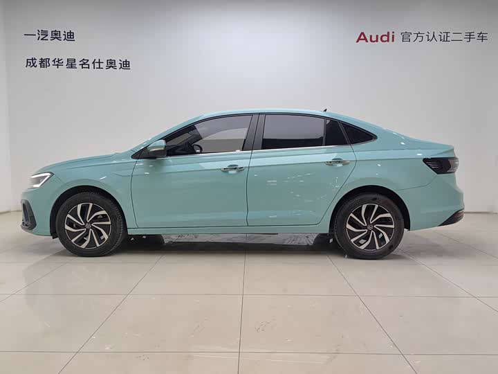 Фото 3 - Volkswagen Lavida