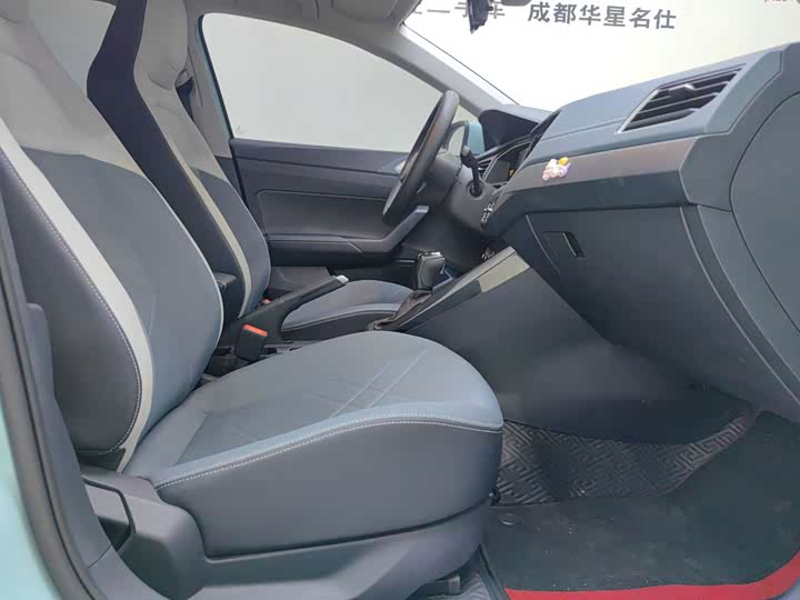 Фото 7 - Volkswagen Lavida