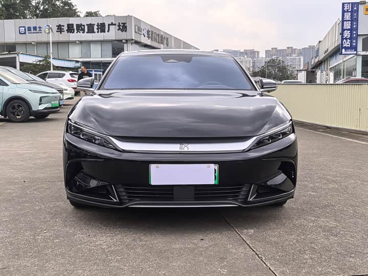 Фото 2 - BYD Han