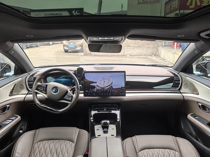 Фото 5 - BYD Han