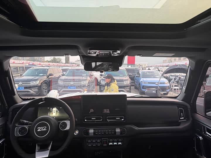 Photo 7 - BAW 212 T01