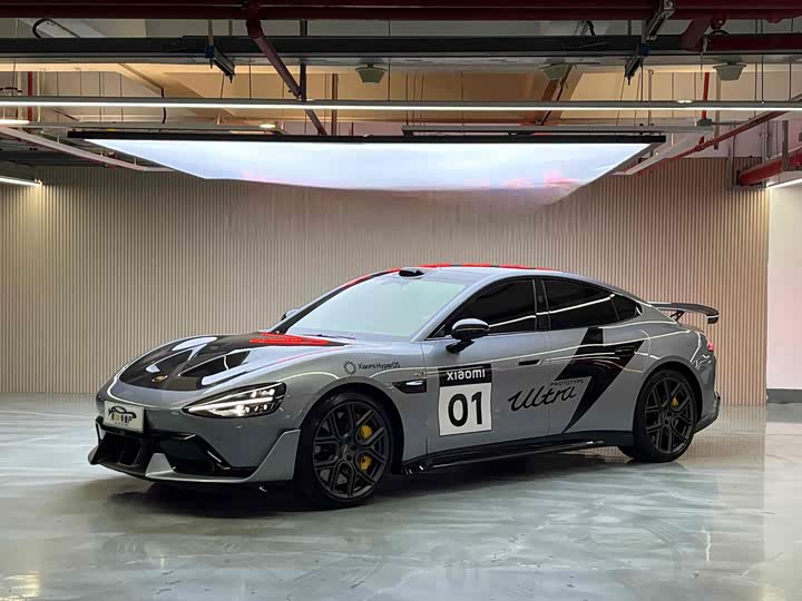 Фото 1 - Xiaomi SU7 Ultra