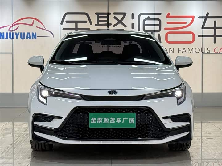 Фото 2 - Toyota Levin