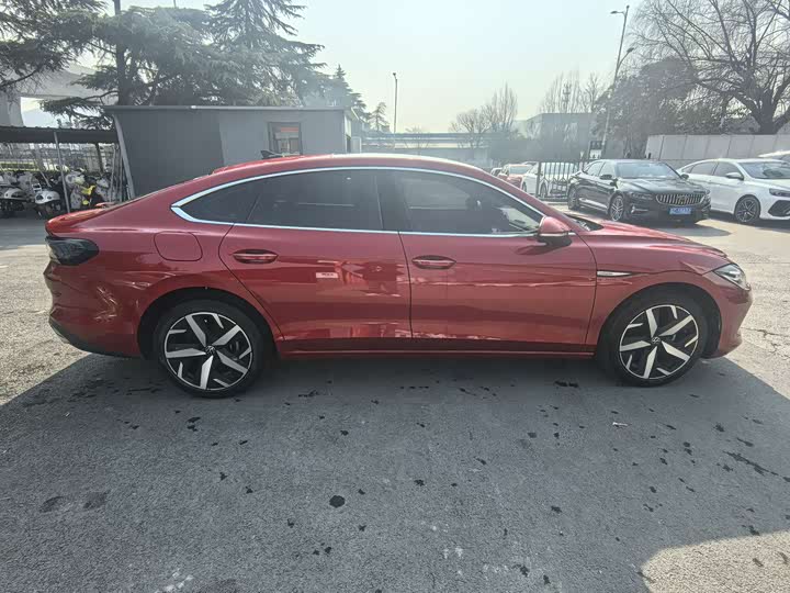 Фото 3 - Volkswagen Lamando L