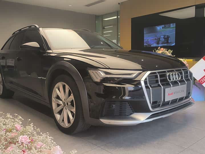 Фото 3 - Audi A6