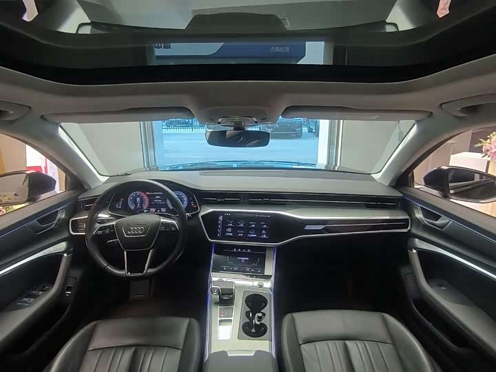 Фото 8 - Audi A6