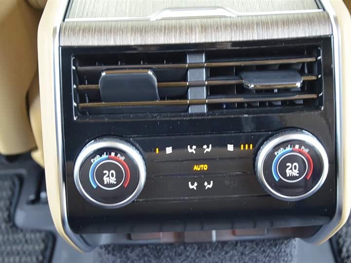 Фото 9 - Land Rover Range Rover