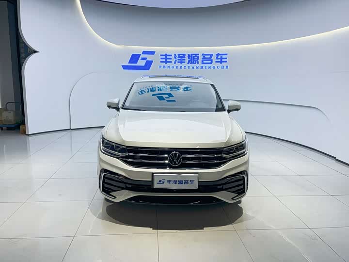 Фото 4 - Volkswagen Tiguan X