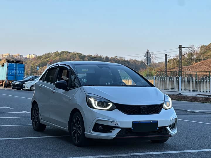 Фото 3 - Honda Life