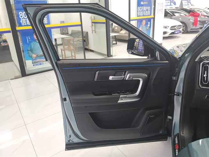 Фото 7 - Chery Jaecoo J7 (Explore 06)