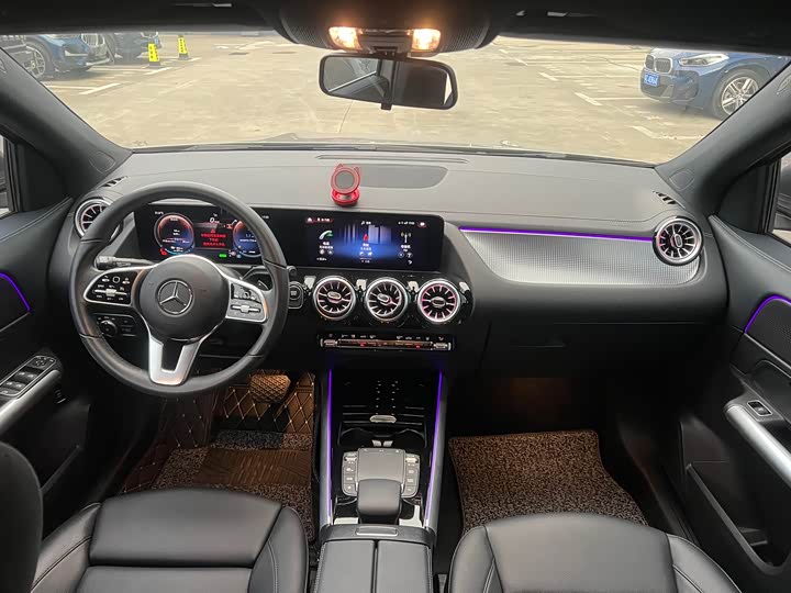 Фото 5 - Mercedes-Benz EQA