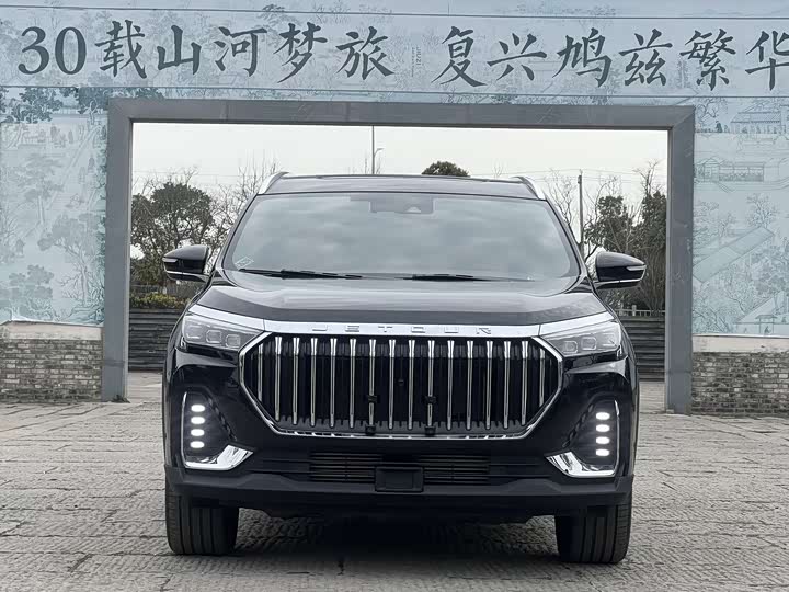 Фото 2 - Jetour X90