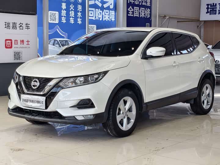 Фото 3 - Nissan Qashqai