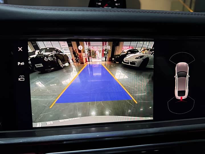 Фото 8 - Porsche Panamera