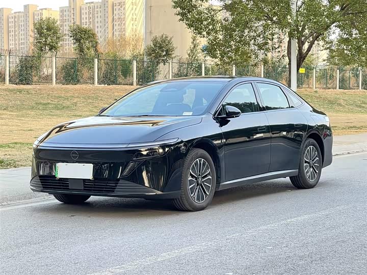 Фото 2 - Nissan N6