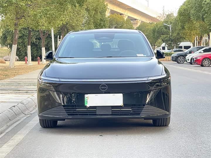 Фото 3 - Nissan N6