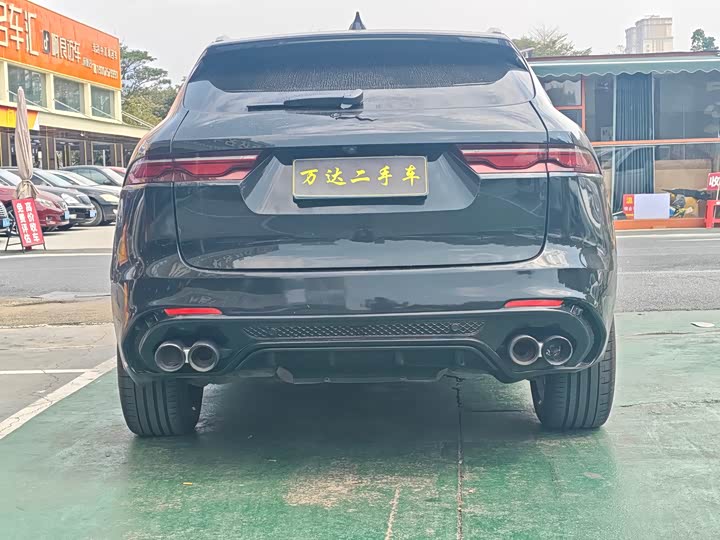 Фото 5 - Jaguar F-Pace