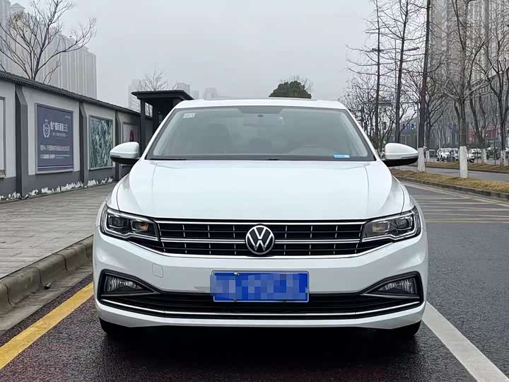 Фото 2 - Volkswagen Bora