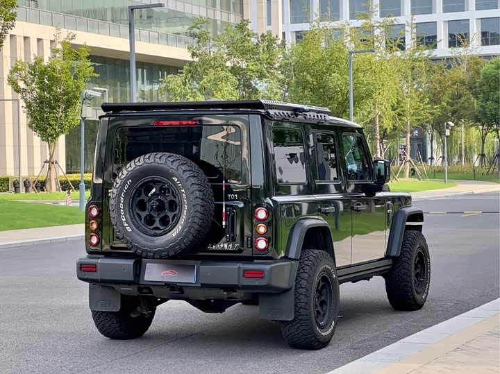 Photo 5 - BAW 212 T01