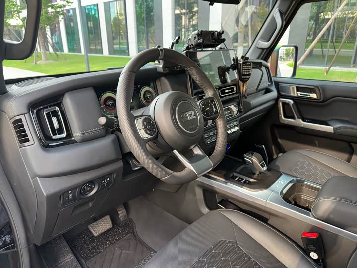 Photo 9 - BAW 212 T01