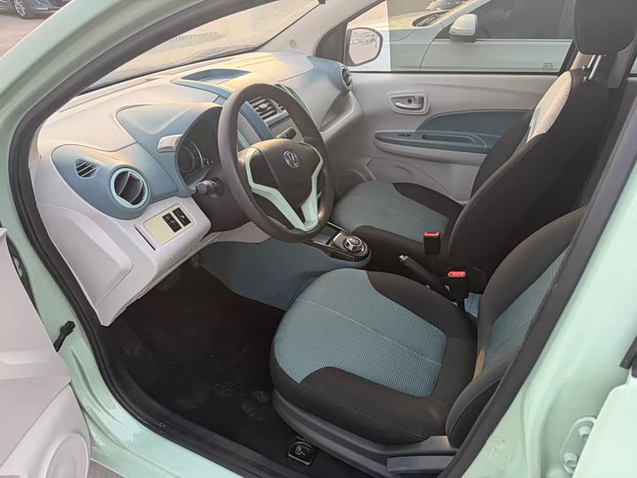 Фото 6 - Changan BenBen E-Star