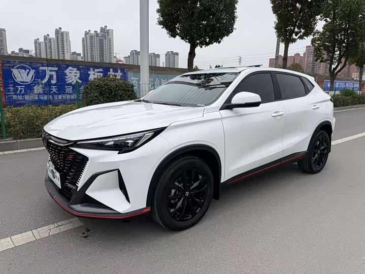 Фото 1 - Changan X5 Plus