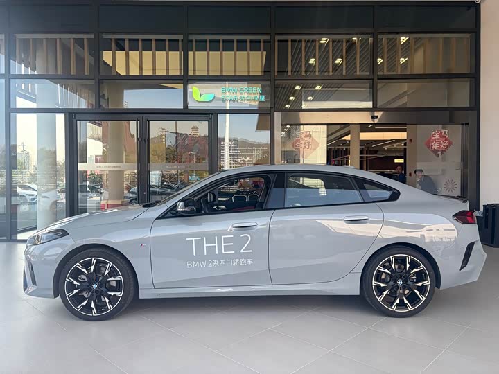 Фото 2 - BMW 2 Series