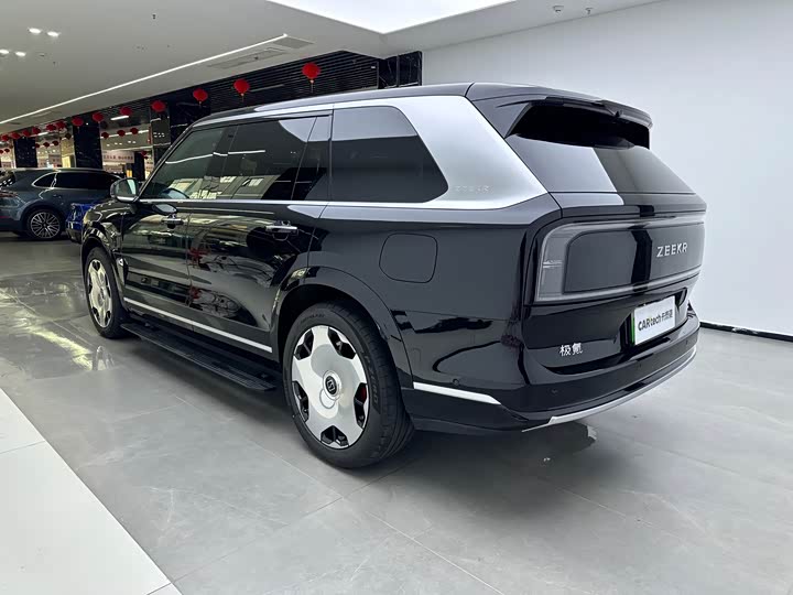 Фото 4 - Zeekr 9X